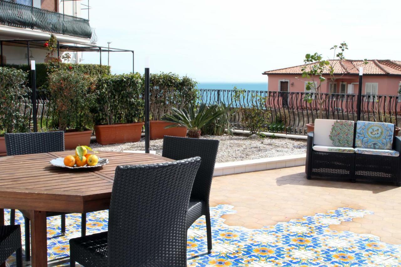 Taonasi Taormina Apartments Екстериор снимка
